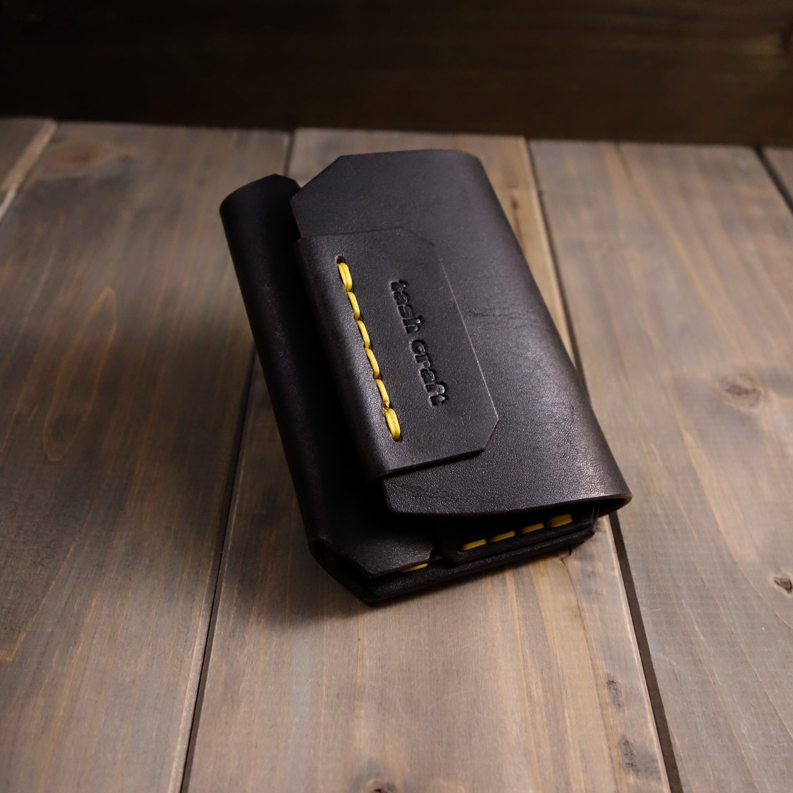 Cluade】三つ折りカードウォレット / Tri-Fold Wallet 茶芯黒 C.B.