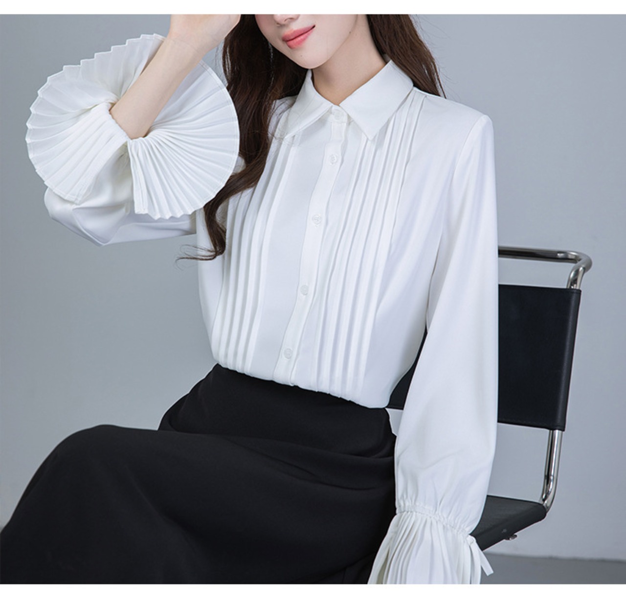 袖アクセントプリーツシャツ