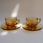 飴色のカップアンドソーサー