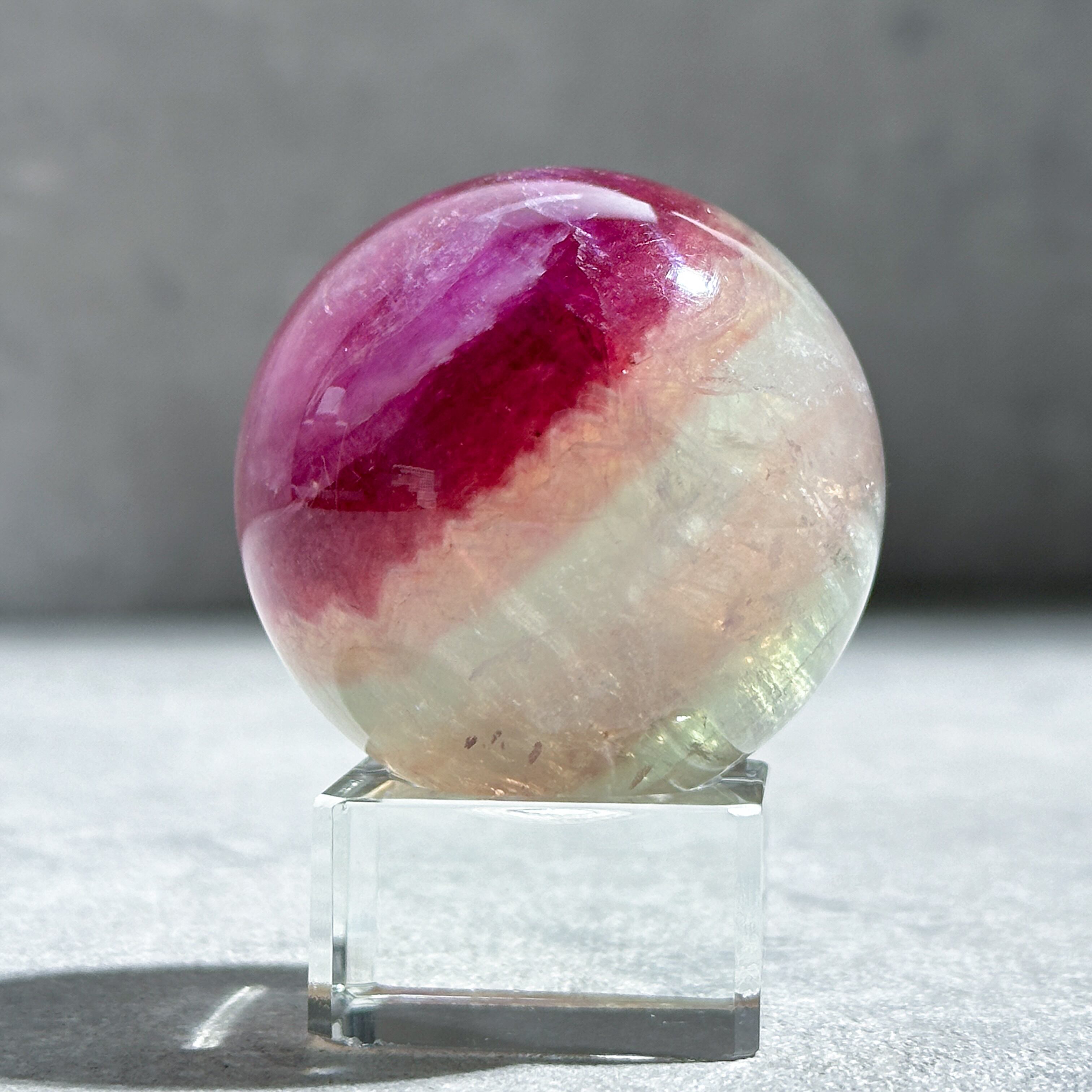 レインボーフローライト スフィア（丸玉）84◇ Rainbow Fluorite