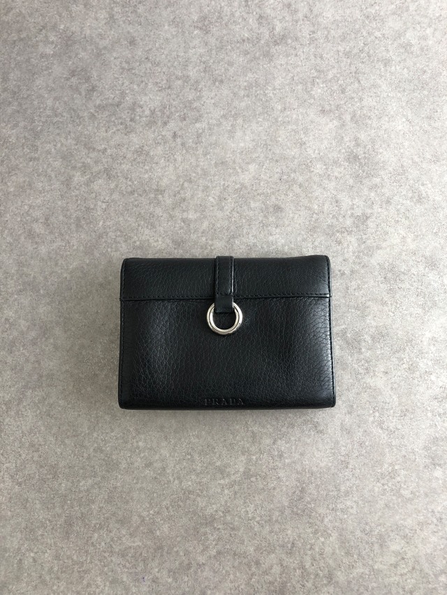 PRADA プラダ 財布 ブラック バックルモチーフ レザー vintage ヴィンテージ オールド k574bi