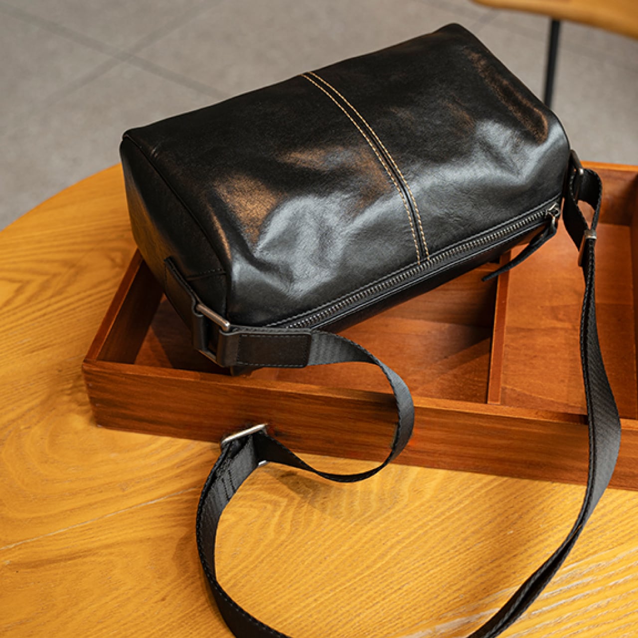 BASIC AGAIN 802 ショルダーバッグ メンズ 本革 牛革 ボックス型