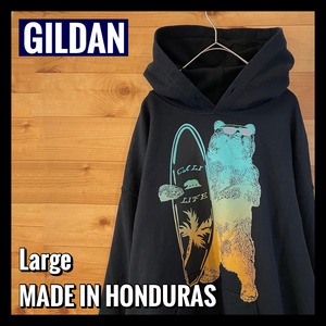 【GILDAN】イラスト プリント パーカー プルオーバー hoodie メンズL アメリカ古着