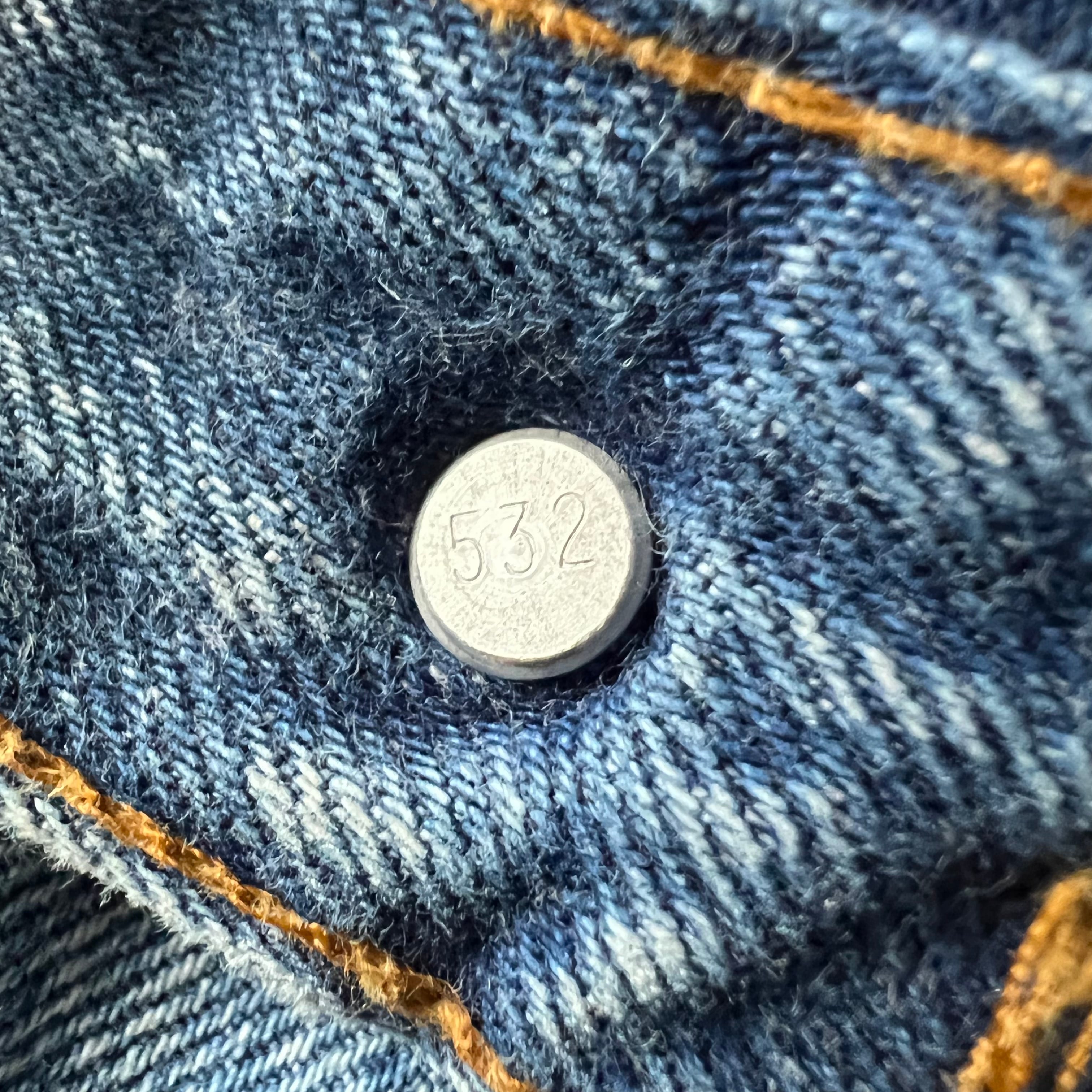 90s “Levis 501” W31L32 chemical washed denim pants made in 90s “Levis 501” W31L32 chemical washed denim pants made in