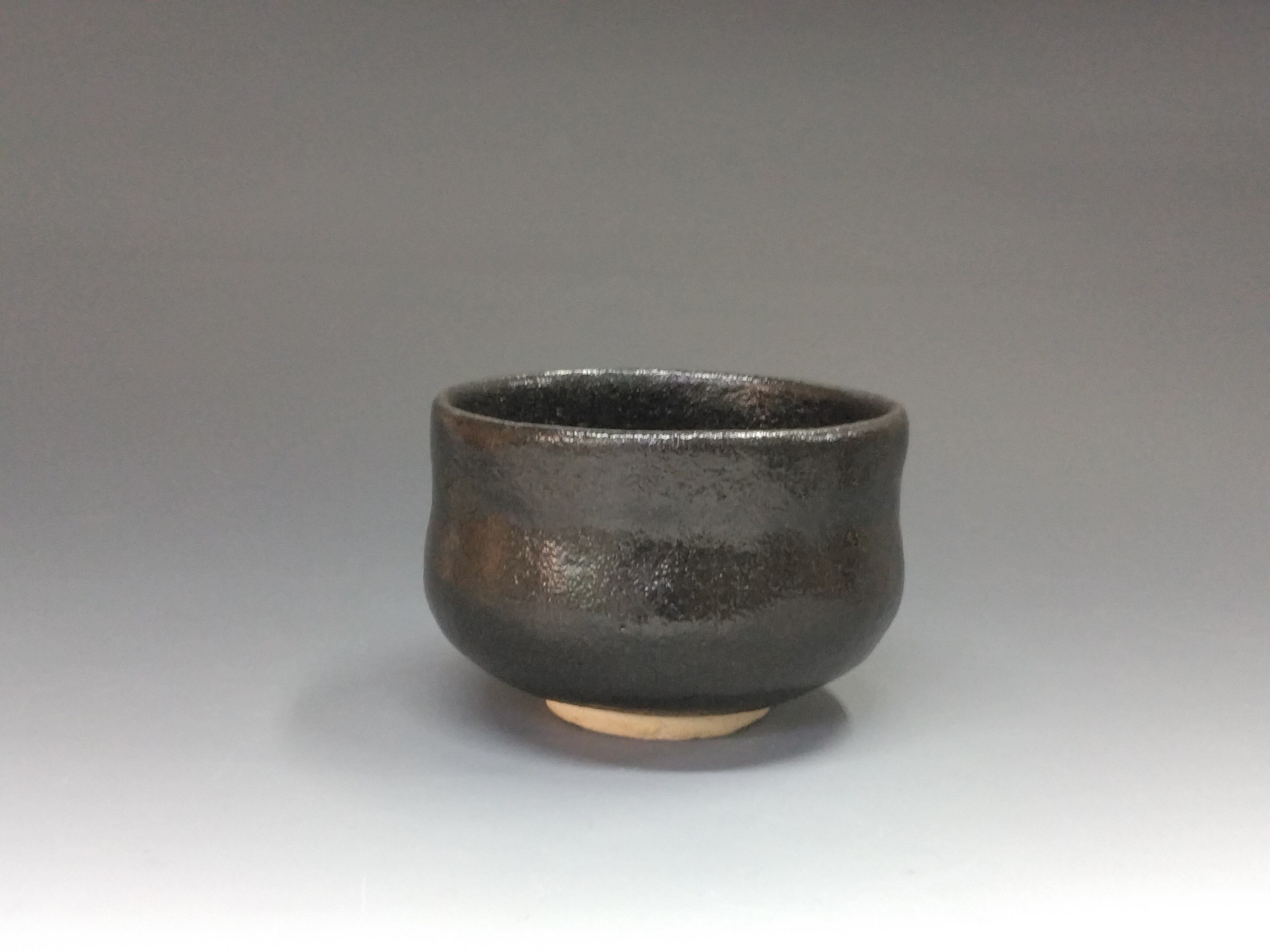 現代工芸作家 大樋楽太郎｜Ohi Rakutaro ( 石川, 昭和期) 黒楽 茶碗 欅