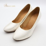 社交ダンス 衣装 スタンダード シューズ 4サイズ ホワイト系 SUPADANCE 白 靴 くつ ヒール レディース 光沢 上品 イングランド製 シンプル 無地 ダンス衣装 練習 レッスン パーティー イベント ステージ ケース セット