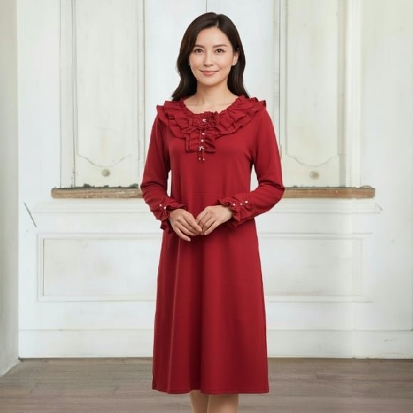 スーパービューティー ワンピース 襟ぐりフリル デザイン ニットワンピ 2421002 レッド 2024年春夏 オーラボー Super Beauty 大人かわいい服 ミセス レディース キレイメ アパレル 女性 30代 40代 50代 60代 大人スタイル 若見え