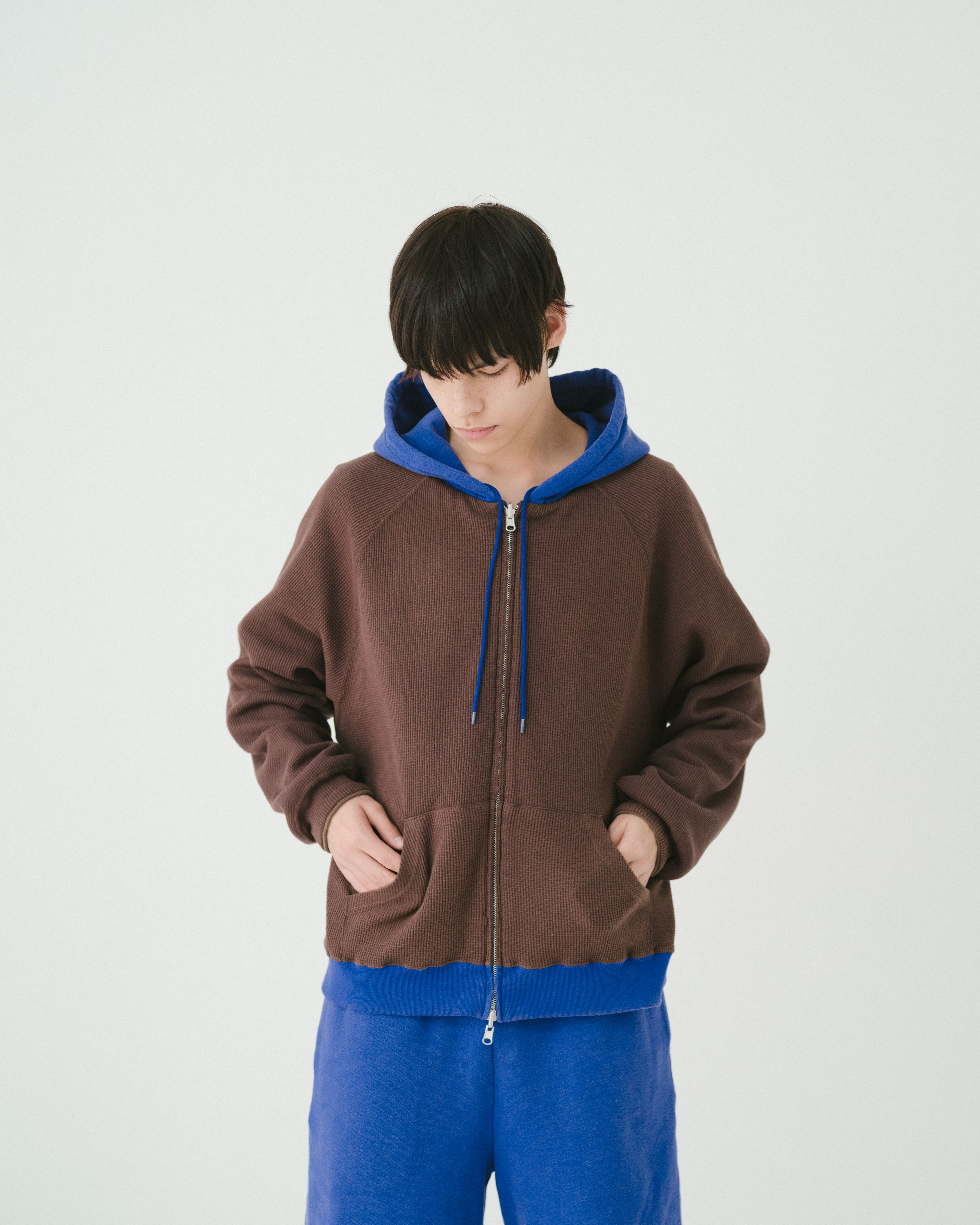 Fade damage zip up hoodie（BLUE） | TTTMSW