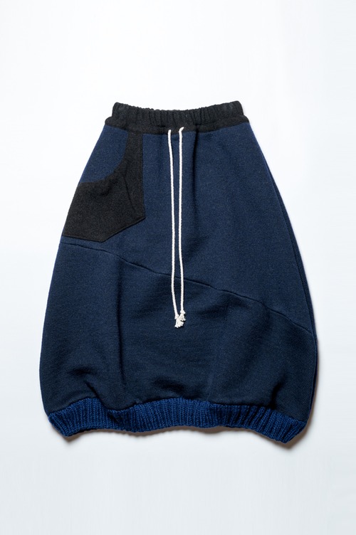 手編みリブウールコクーンスカート