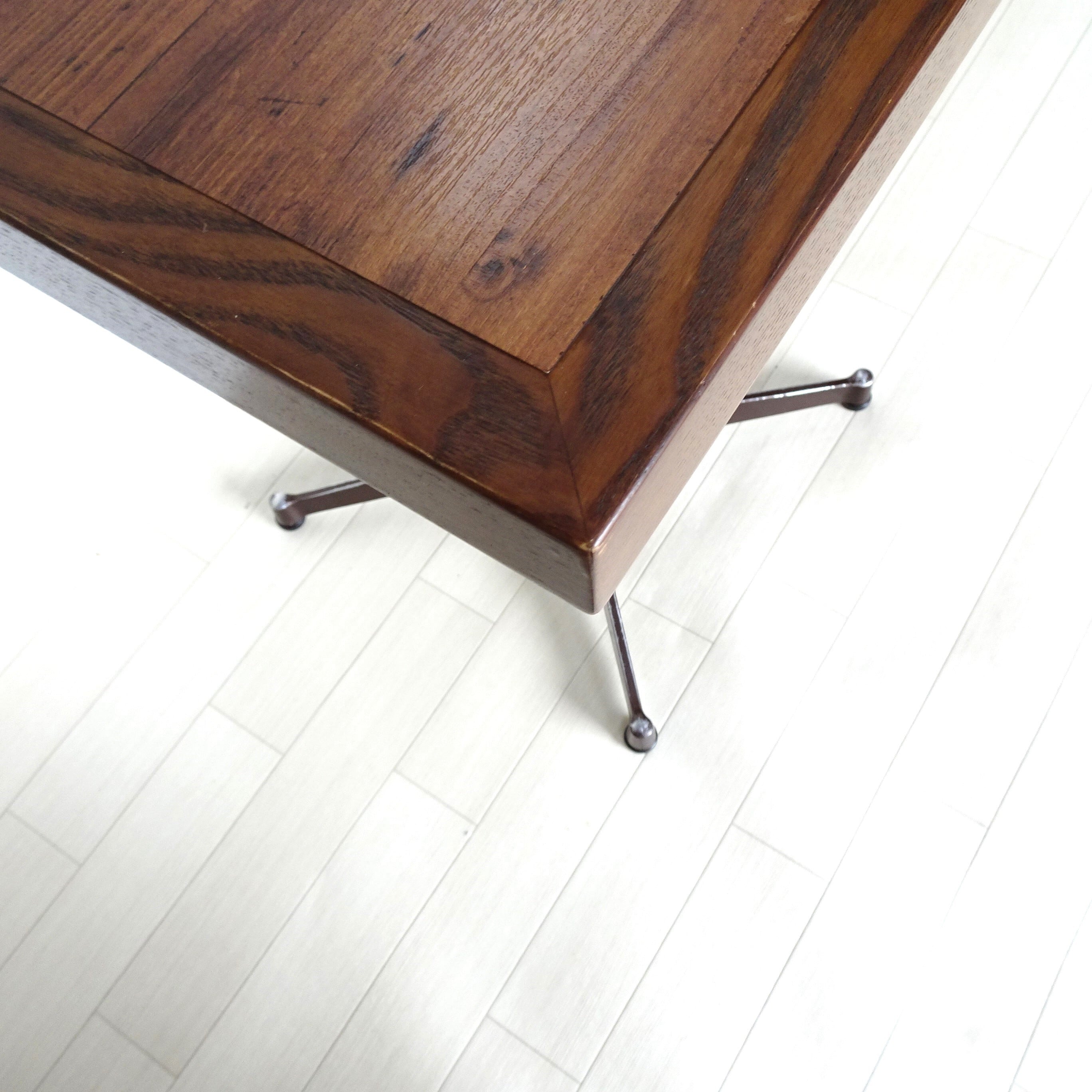 カフェテーブル | 純喫茶家具の村田商會