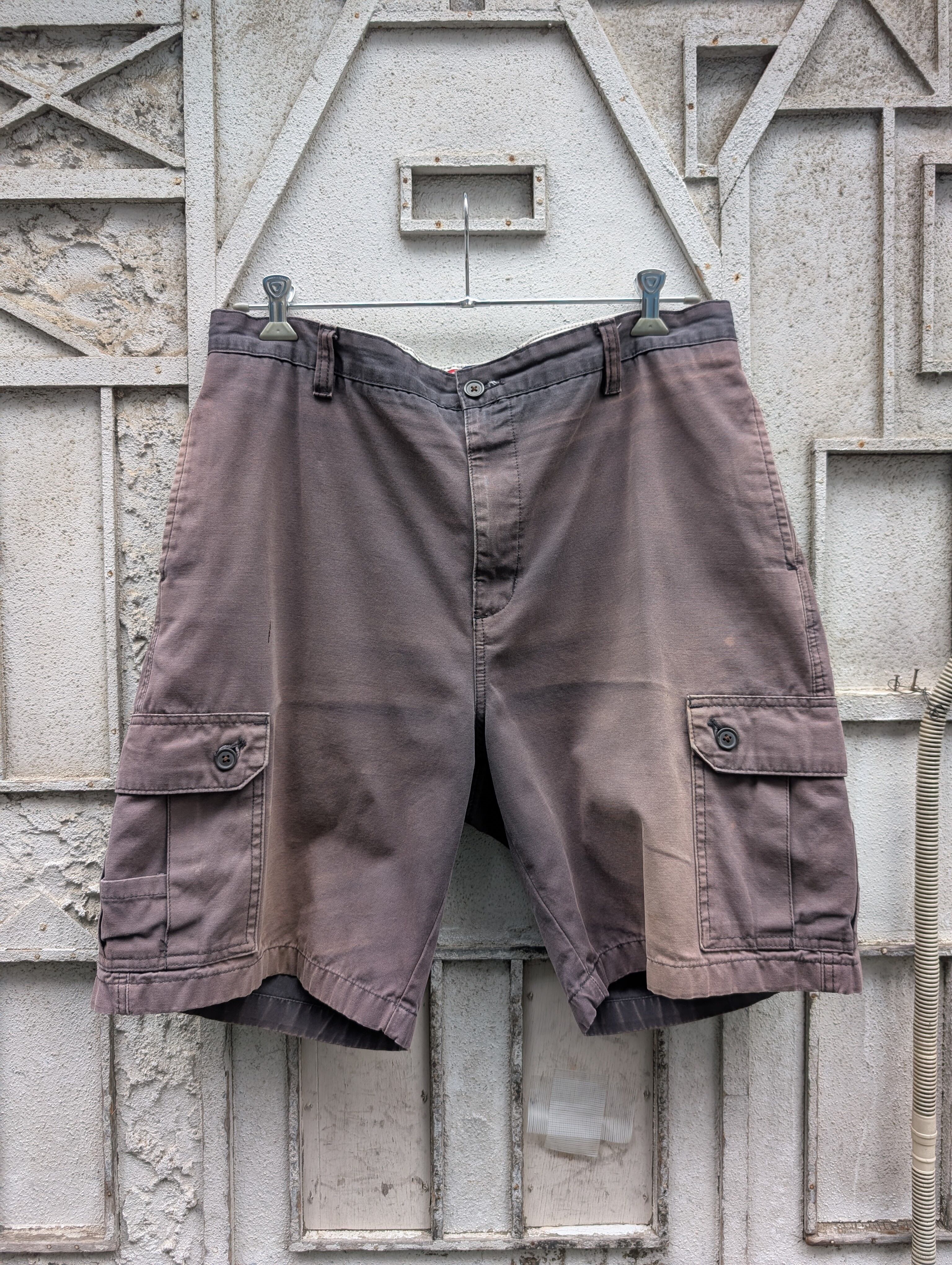 "CHAPS" sun fade shorts