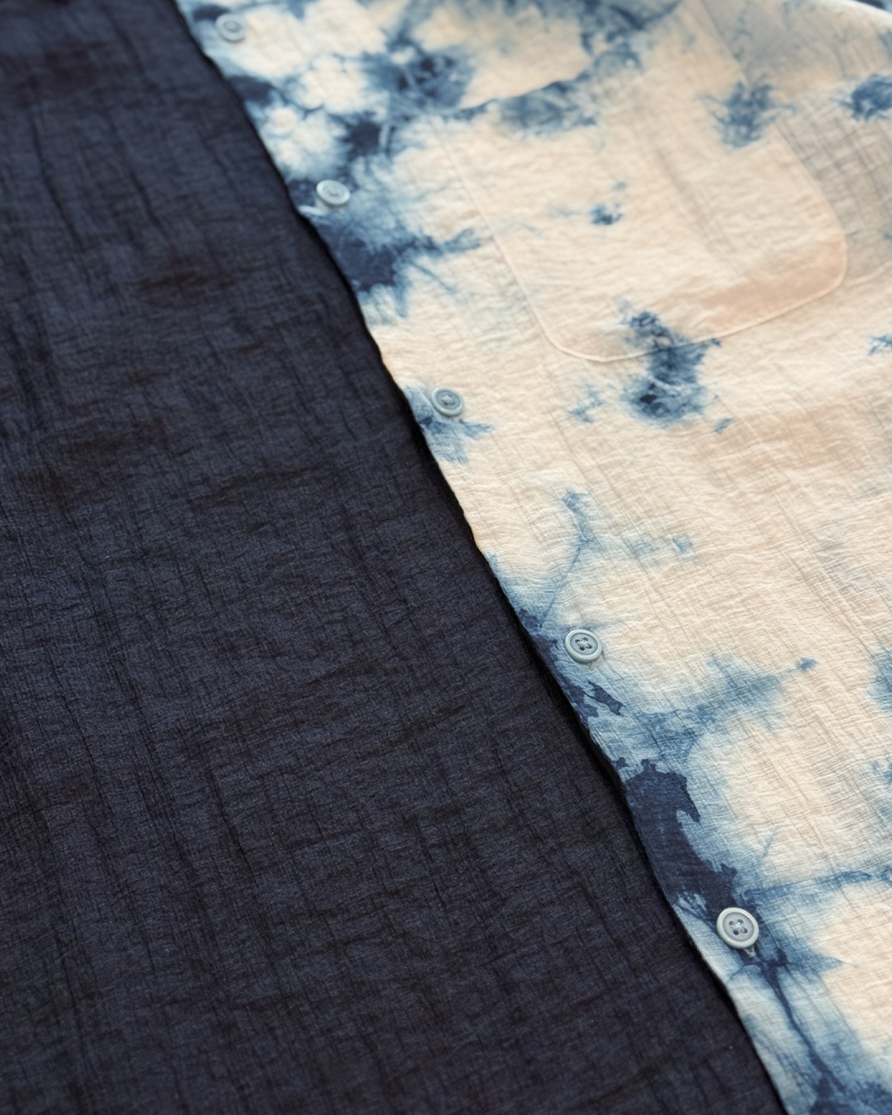 【数量限定販売】藍染めタイダイシャツ　Deep ocean