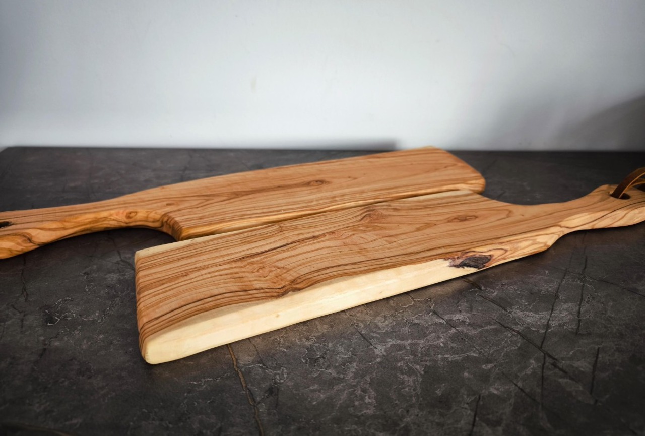 オリーブウッド／カッティングボード／ミニボード付／トルコ産／M