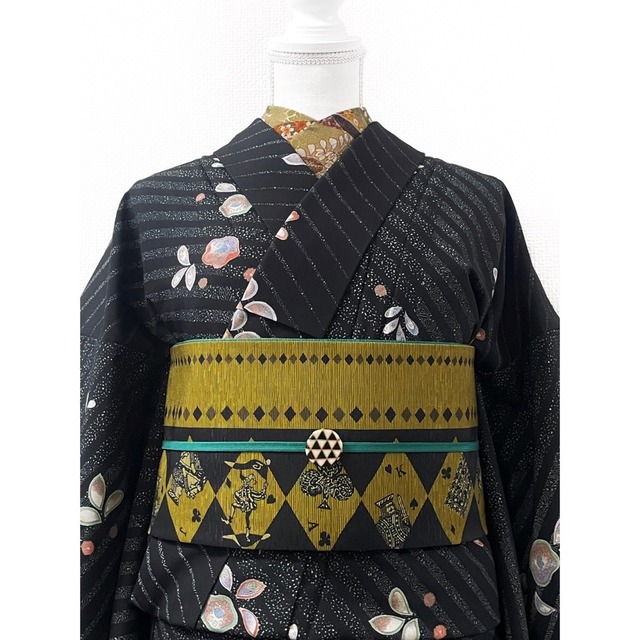 正絹 キモノ グレージュ 更紗小紋 単品（ストライプに花更紗文様の縮緬  