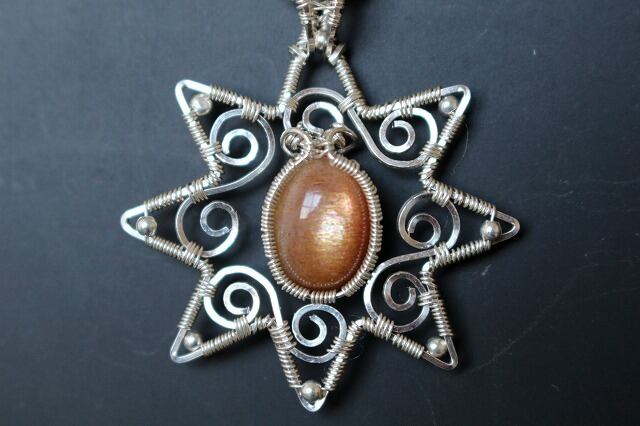 Sunstone silver925 wirewrapping sun pendant