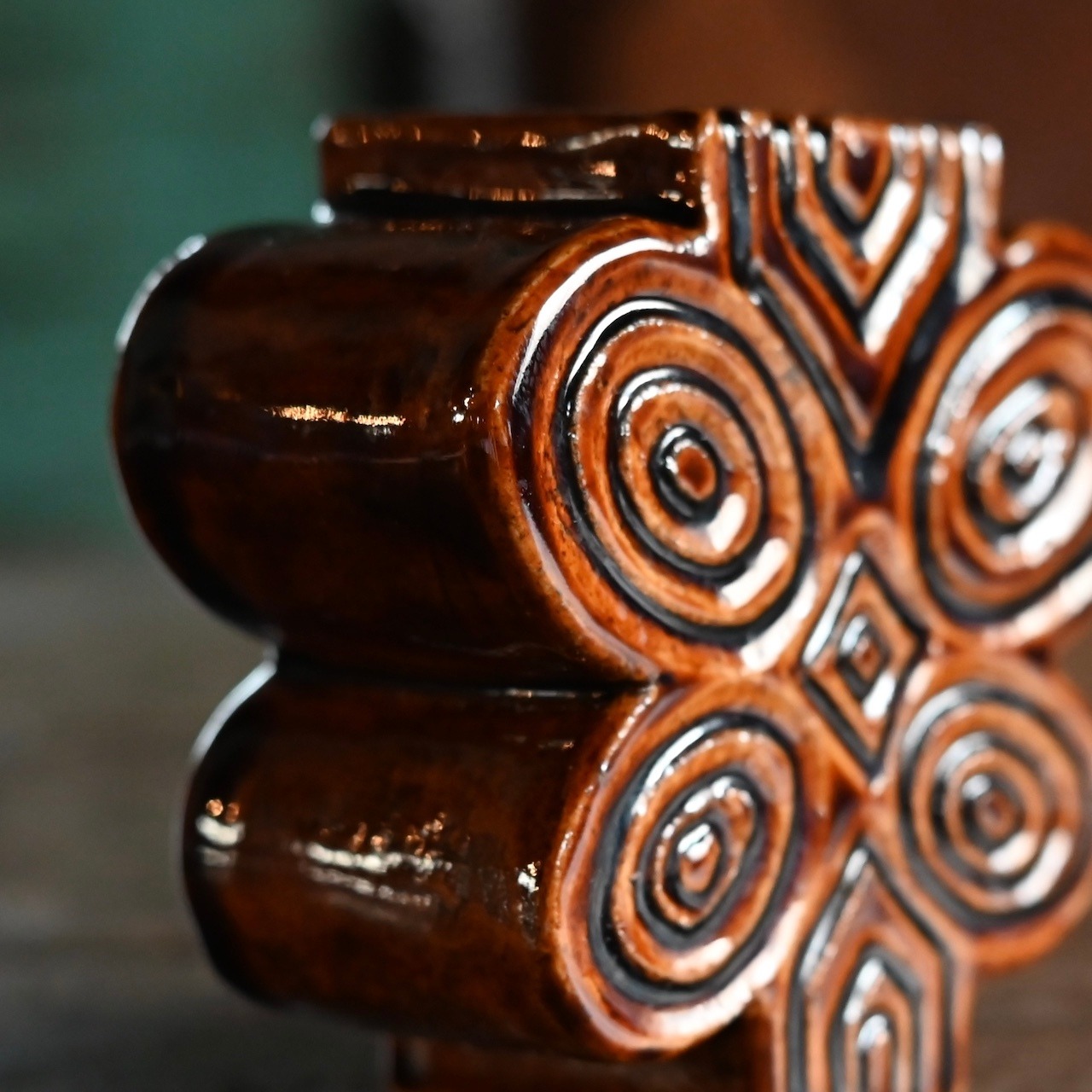 OluNoA / フラワーベース〈 花瓶・花器・一輪挿し・陶器・インテリア・置物 〉