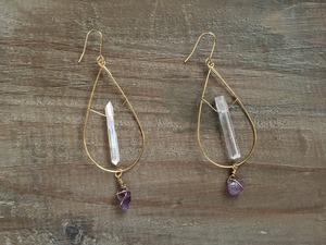 Aurora crystal × amethyst tear drop earring