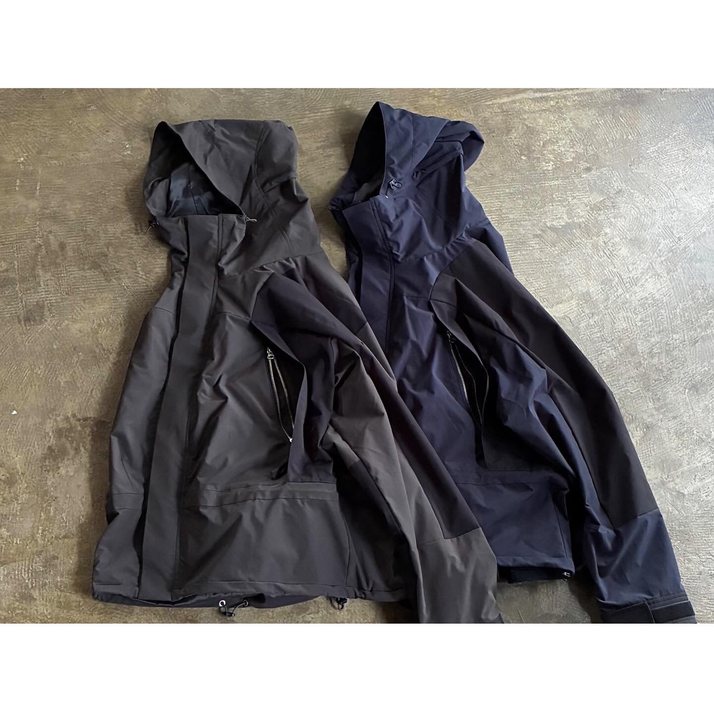 BASISBROEK (バージスブルック)『MONTN』Polyester Nylon Double Weave