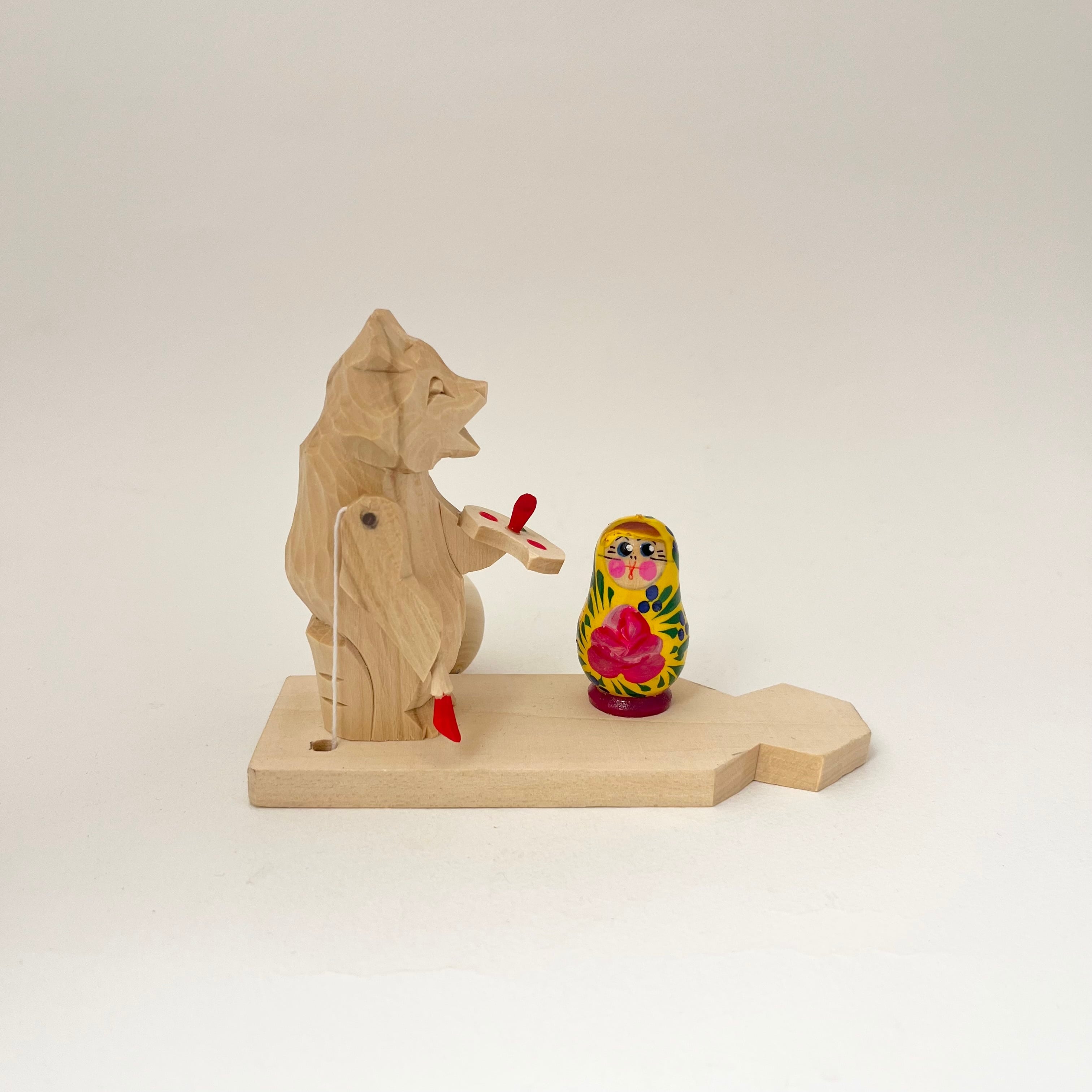 ボゴロツコエ木地玩具「クマのマトリョーシカ職人」黄色
