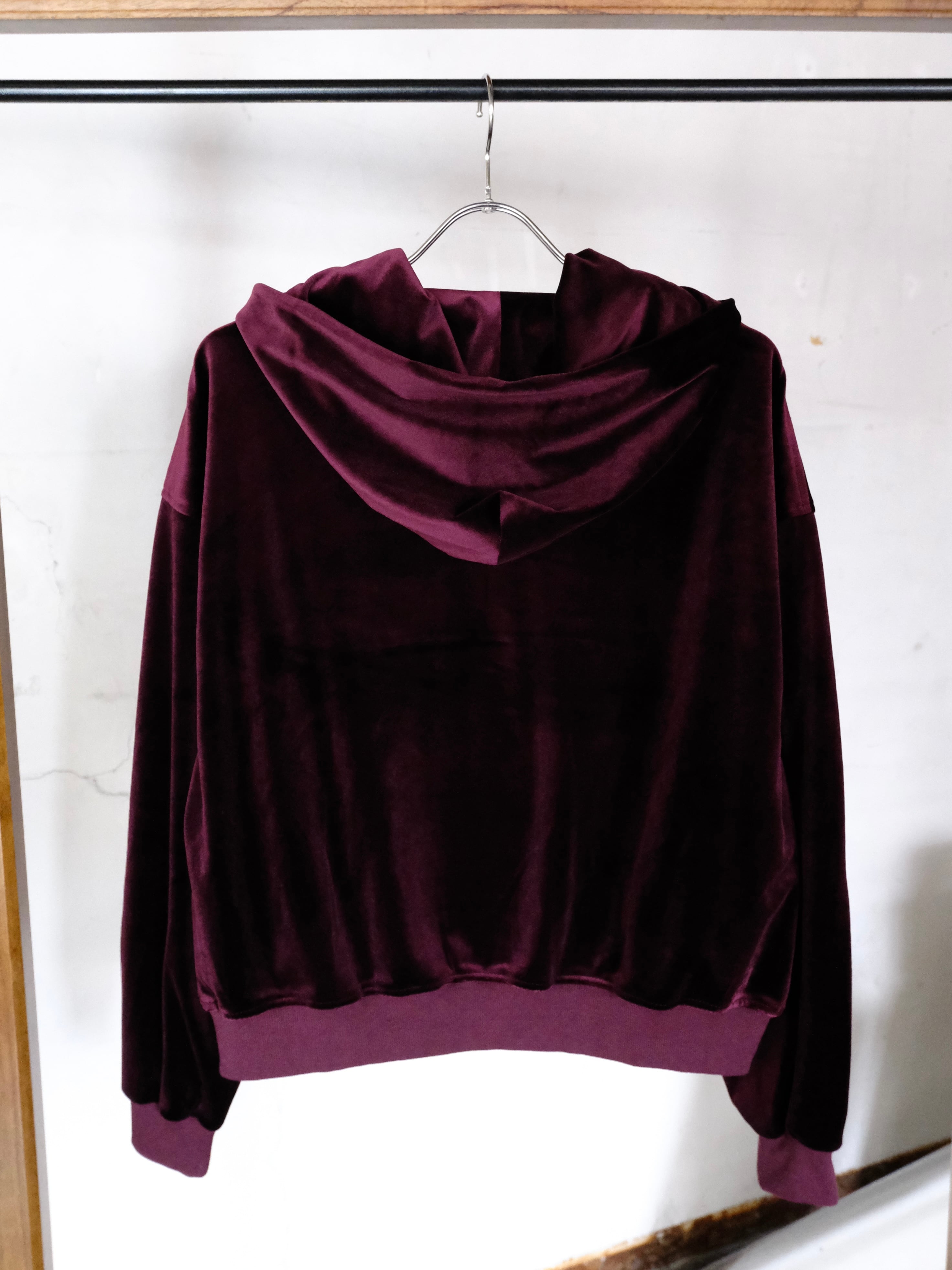 BIO】 VELOUR HOODIE | THE OUR