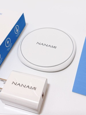 NANAMI ワイヤレス充電器 Qi認証 最大15W出力 USB Type-C ポート iPhone Galaxy Xperia 超薄型 置くだけ充電器 ホワイト