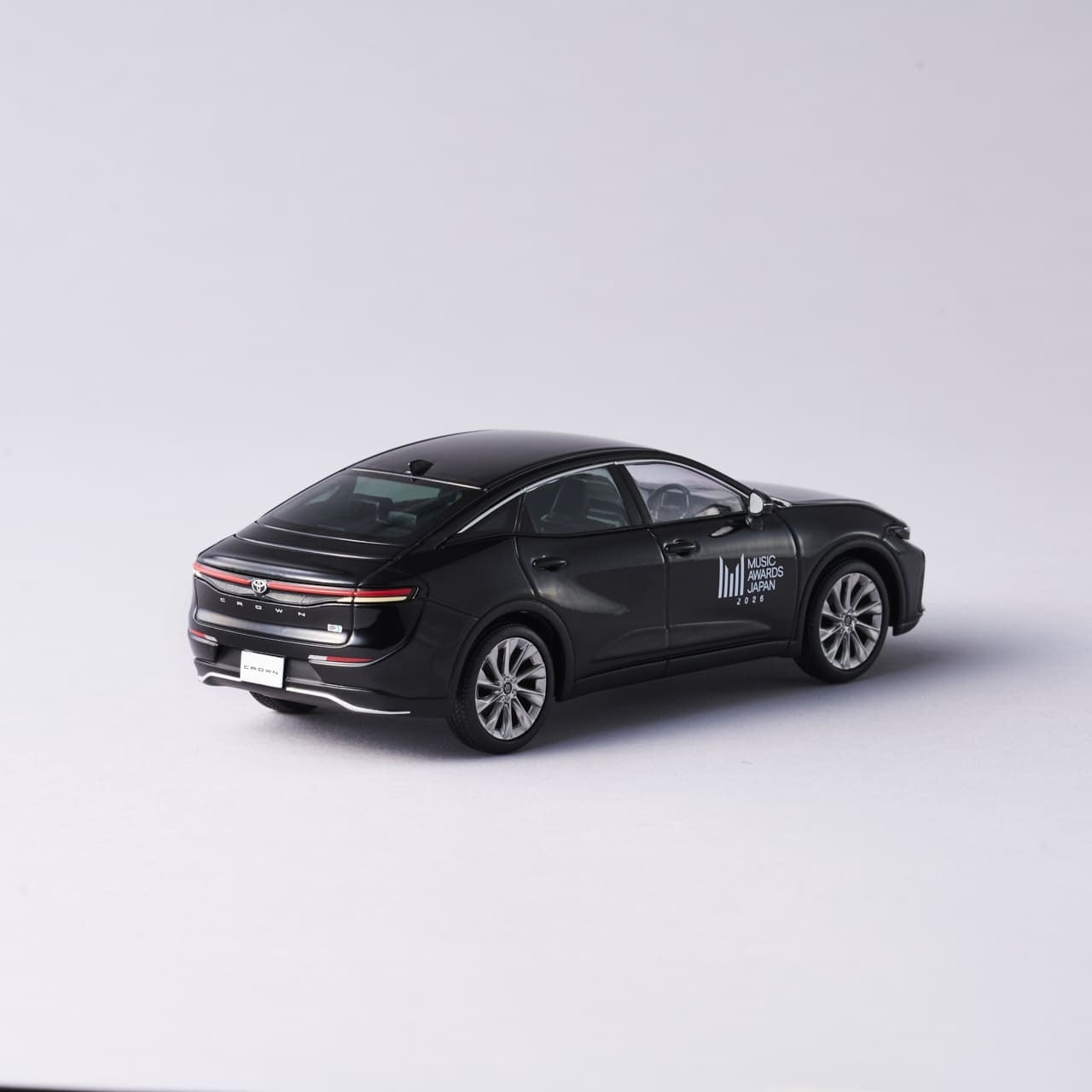 CROWN CROSSOVER Miniature Car - MUSIC AWARDS JAPAN Edition - 6月4
