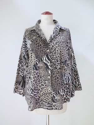 90s Animal pattern shirt