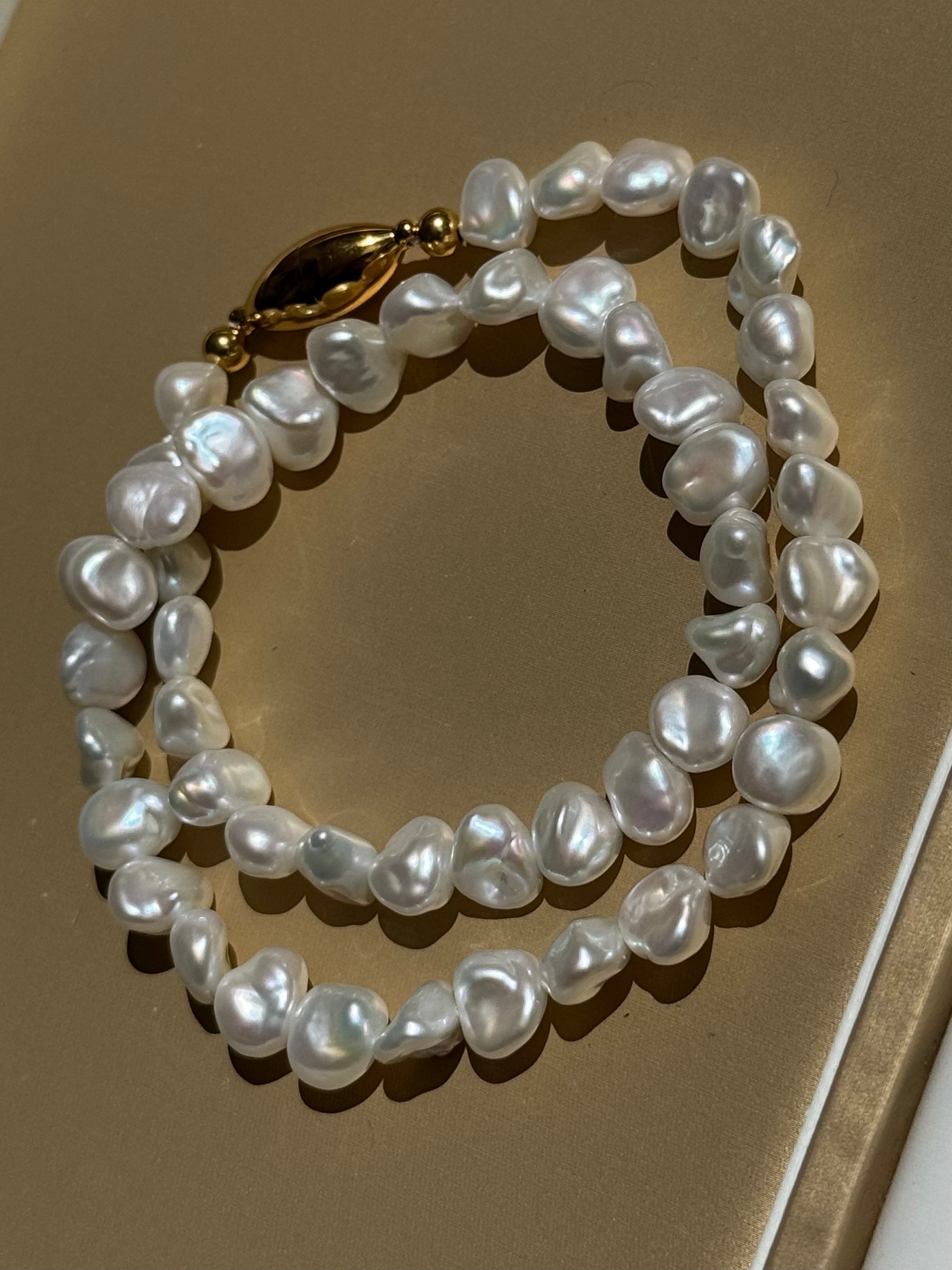 不揃いが自然で美しい〈淡水真珠ケシパール〉ネックレス | Mignon collect