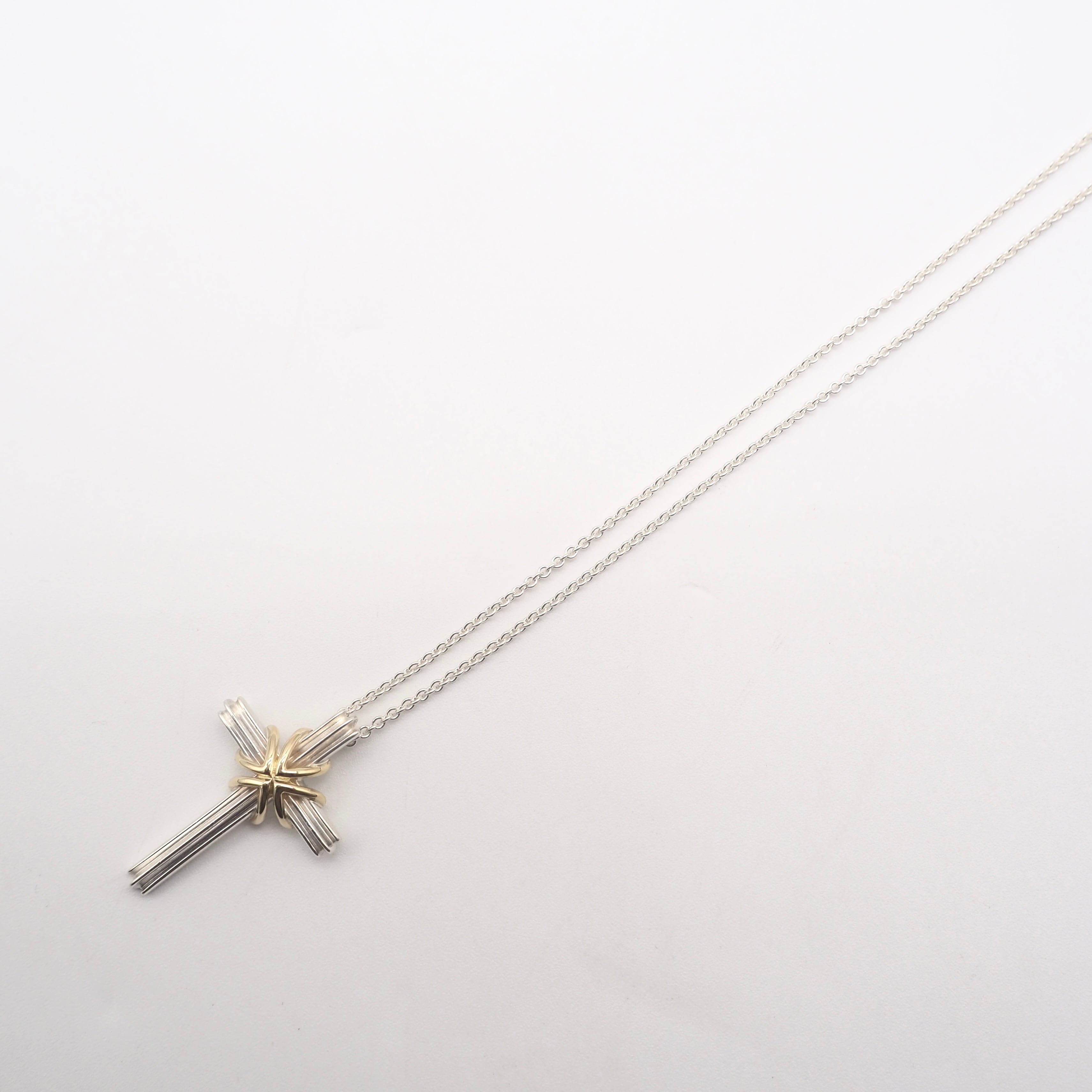 Tiffany&Co. シグネチャークロスコンビネックレス シルバー925 K18