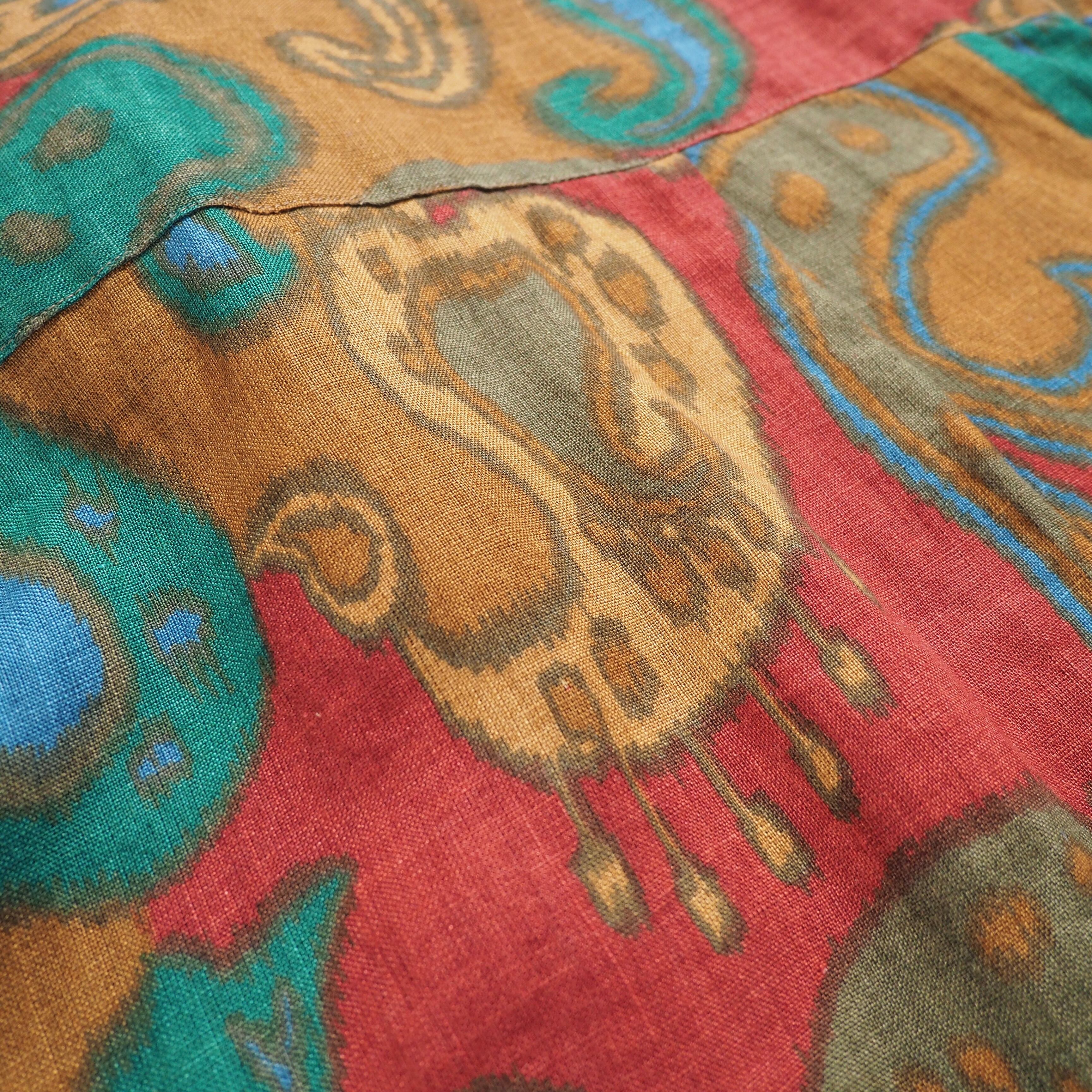 1990s " Made in Italy " Beautiful paisley pattern vintage loose SS linen shirt