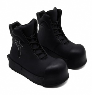 cow leather embroidery volume boots all black