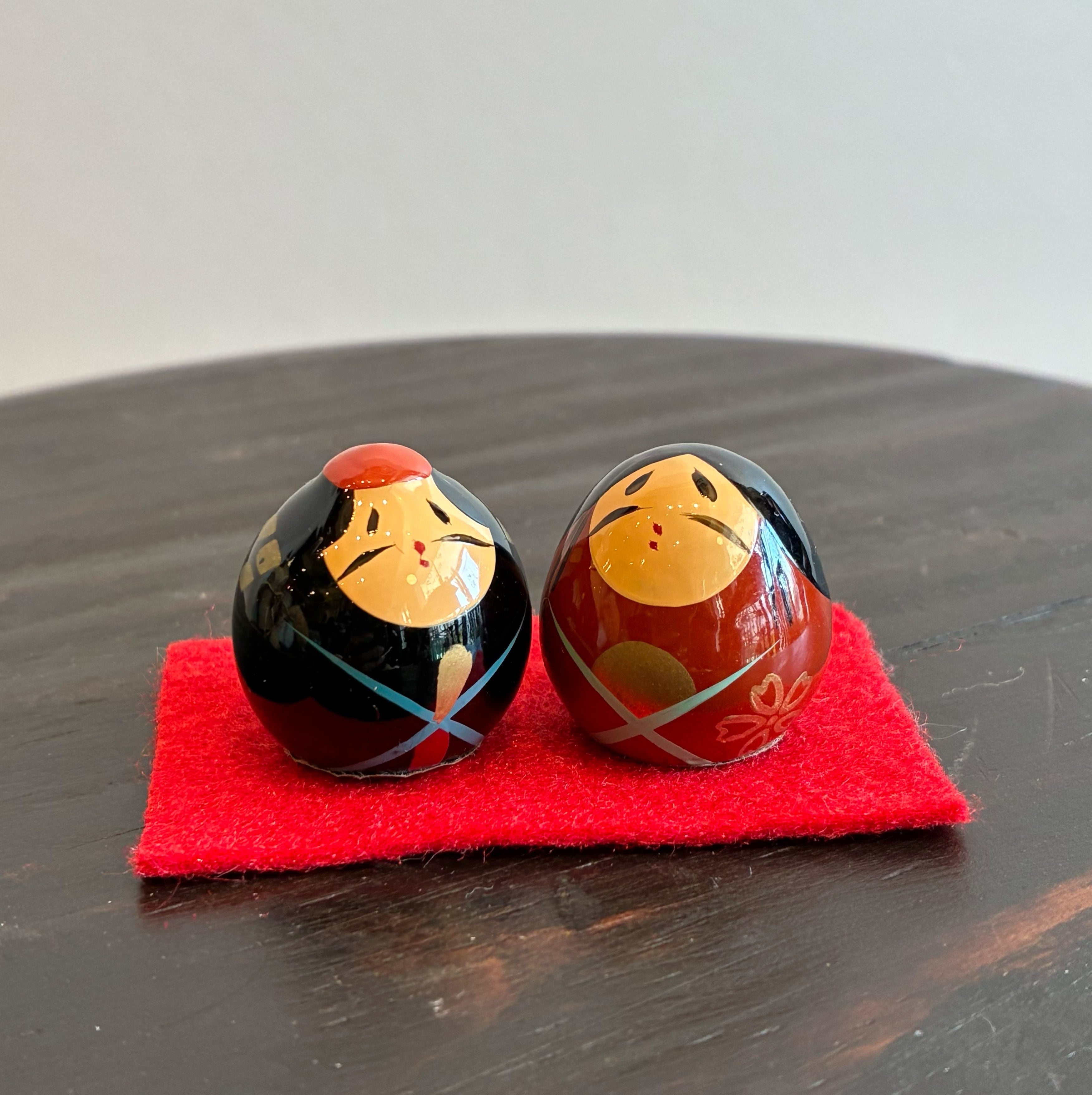 小さな大内塗雛人形