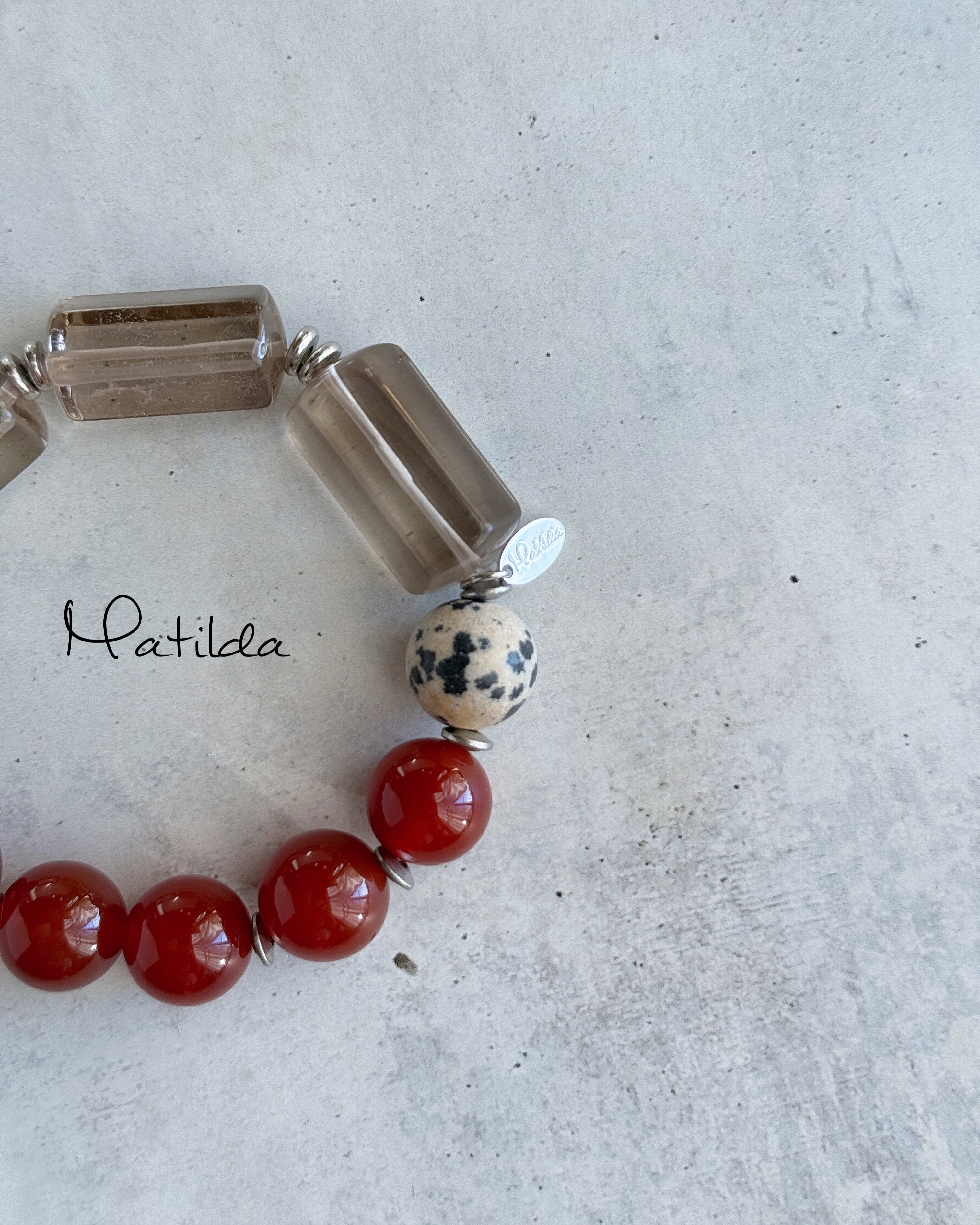The 'Matilda' bracelet(レッドジェイド×スモーキークォーツ)