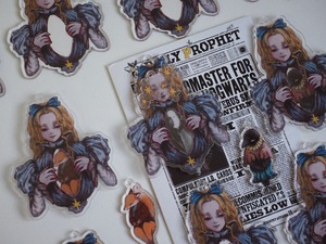 淑女なカラス　重ねて楽しむアクリルキーホルダー