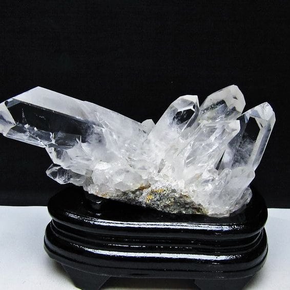 水晶 クラスター マダガスカル産 台座付属 水晶 原石 一点物 182-9341