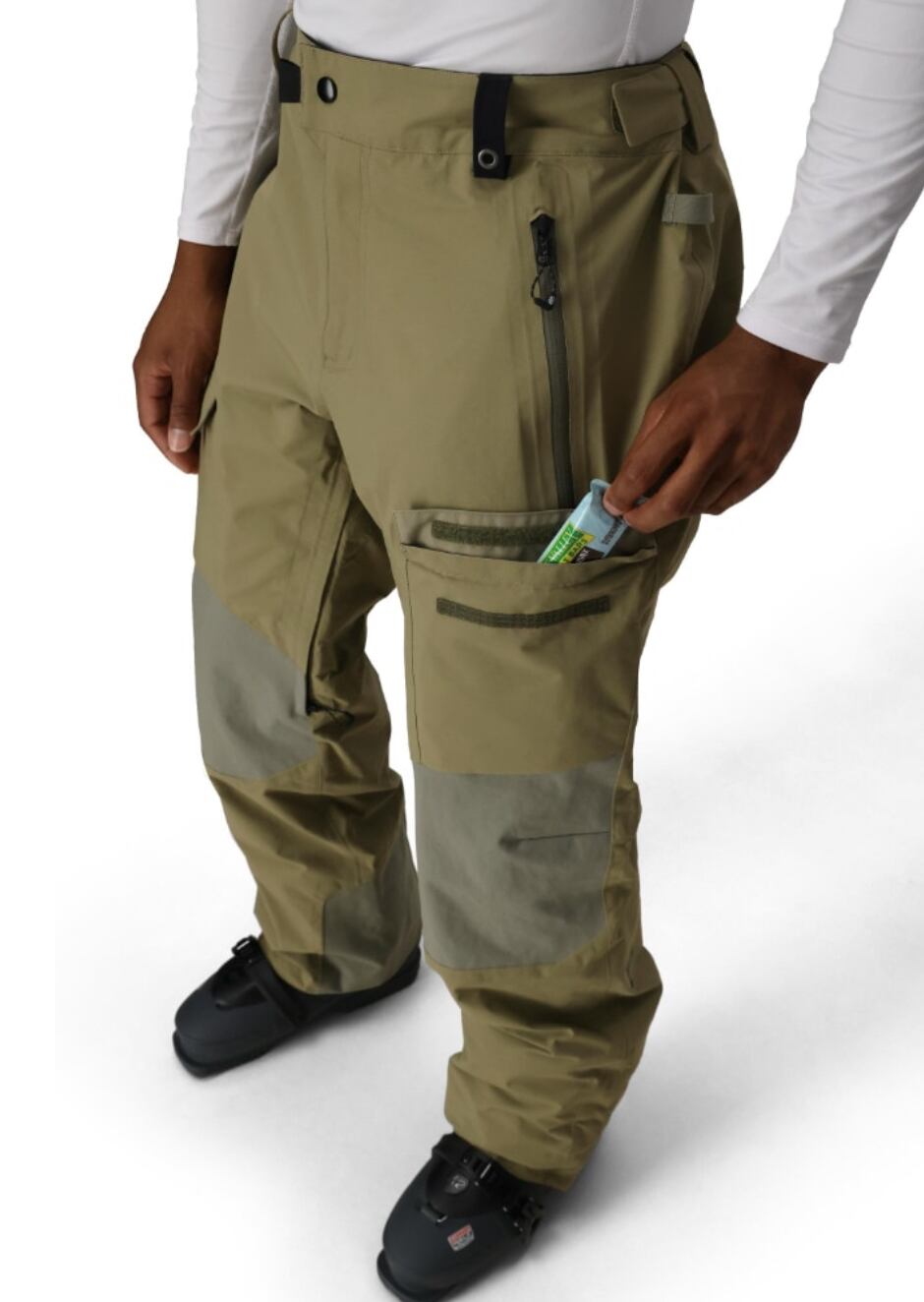 25-26 . 686 『 GORE-TEX DISPATCH SHELL PANT 』Sage シックスエイト