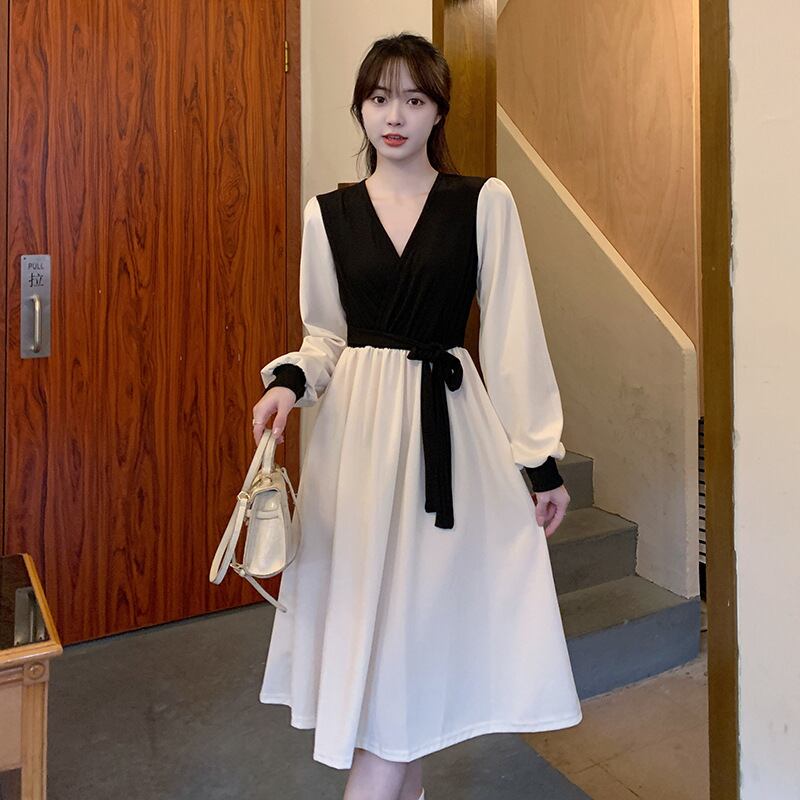 【新作】【送料無料】 新品在庫の実際のショット新しい蝶ネクタイ対照的な色の気質Vネックドレスロングスカート痩身妖精 0262005930359