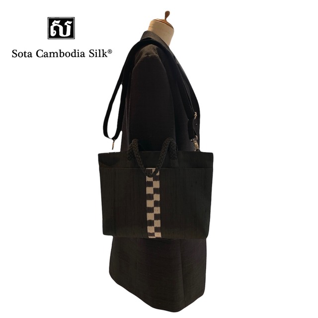 【新色】　バッグ　シルクバッグ　軽量バッグ　トラベルバッグ　ショルダーバッグ　ソウタカンボジアシルク　カンボジアシルク
