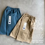 middle length chino pants