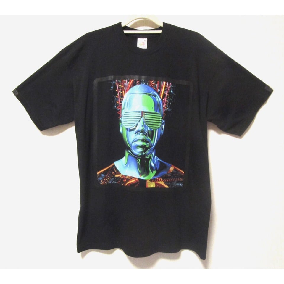 ☆USED☆ KANYE WEST “GLOW IN THE DARK TOUR TEE” カニエウエスト