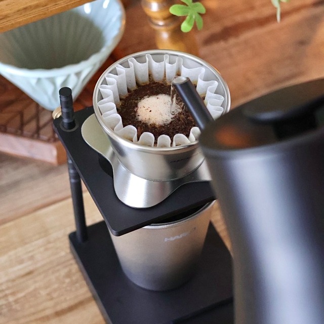 TASHINAMI PORTABLE COFFEE STAND Black