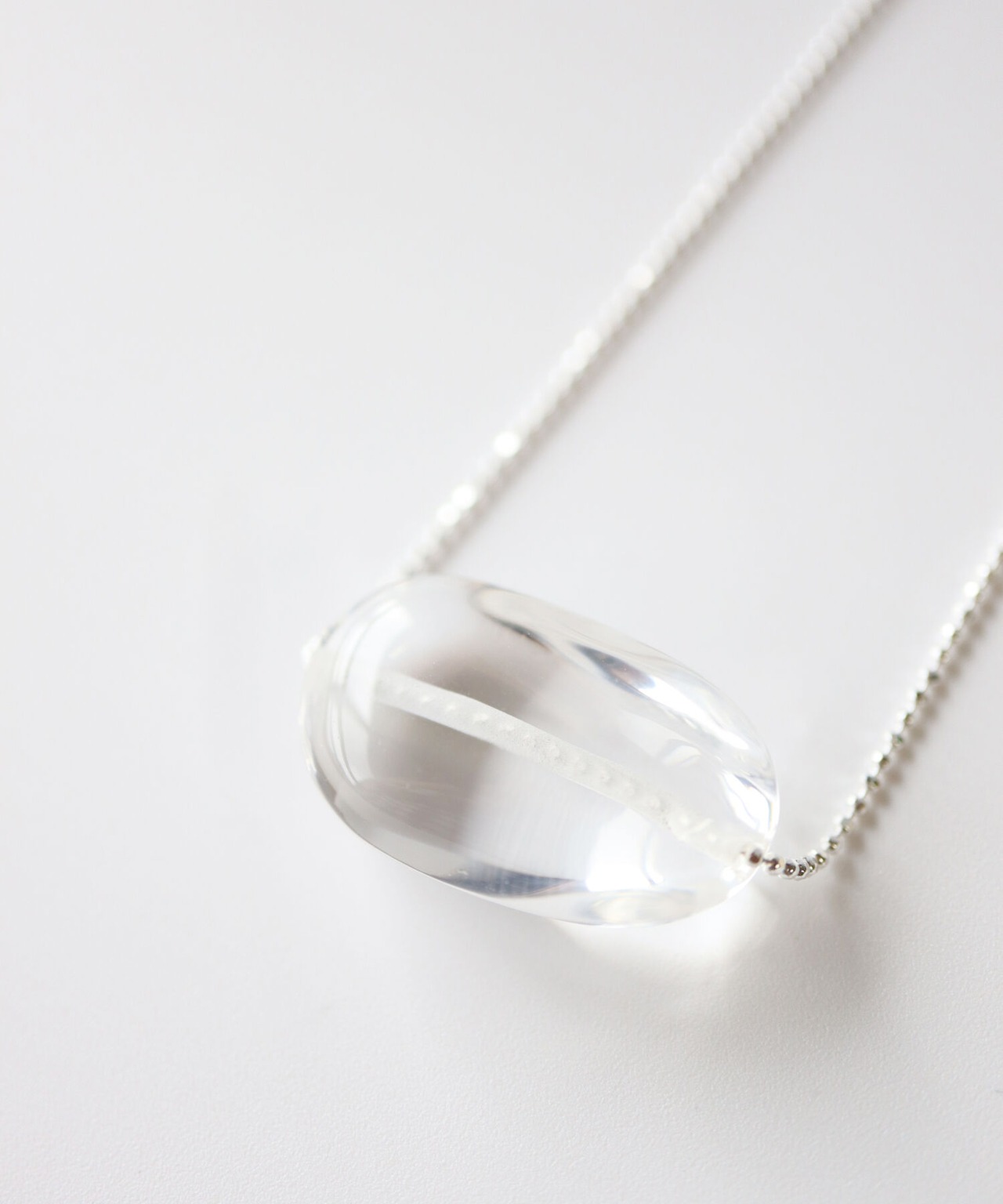 クリスタルネックレス/023101