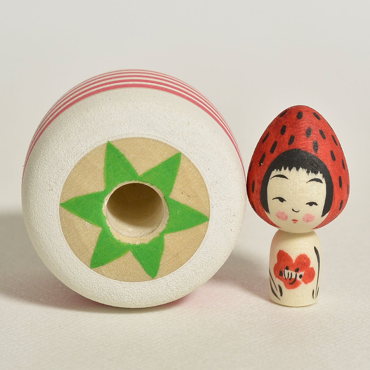 いちごケーキちゃんえじここけし 約1.5寸 約4.5cm 鈴木明 工人（作並系