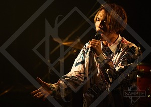 NEXTRADE / 宮川依恋