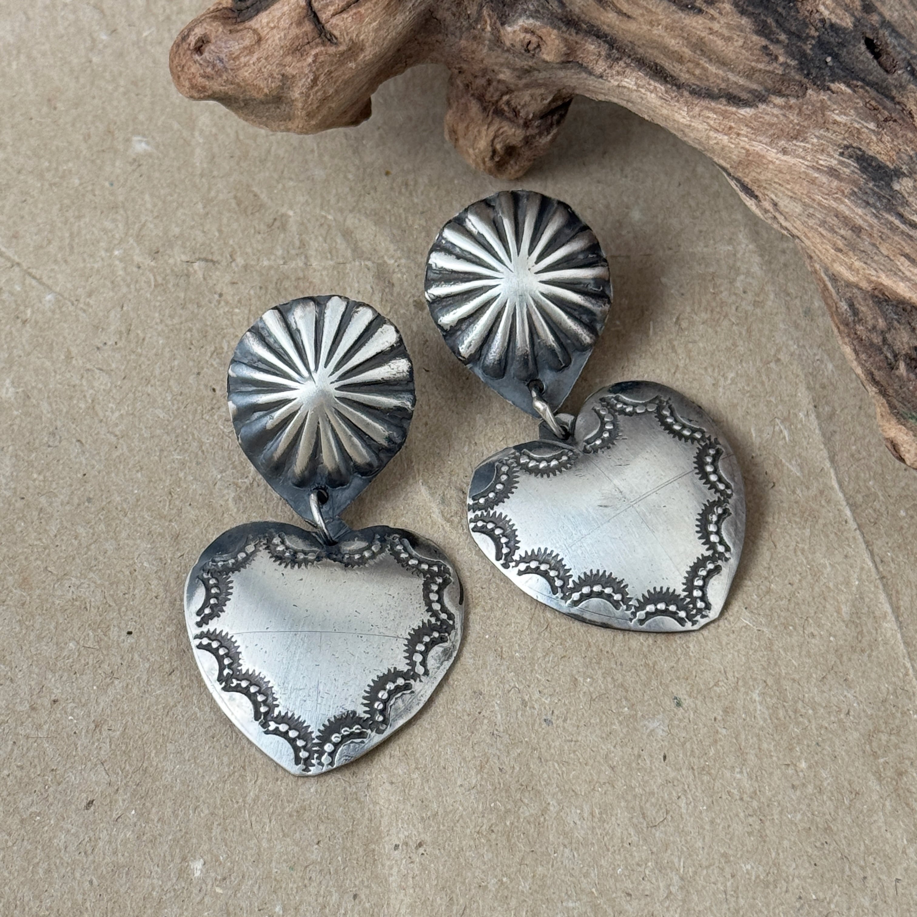 Indian Jewelry》 ハート コンチョピアス | 【公式通販】鎌倉の