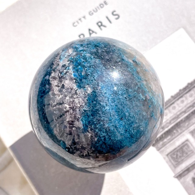 Trolleite ✧ トロレアイト in クォーツ