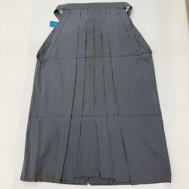 袴 行灯袴 男袴 紐下丈86cm 男性用袴 M-Lサイズ 成人式袴 縞 中古 4817