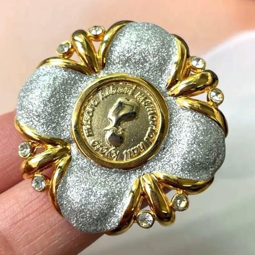 Misora Hibari スカーフ クリップ