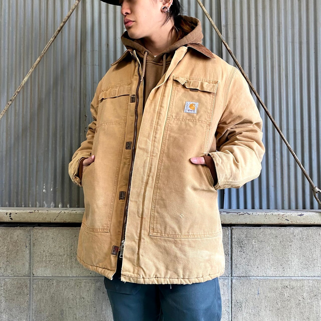 80年代 USA製 カーハート トラディショナルコート ワークジャケット メンズXL 古着 80S ヴィンテージ ビンテージ Carhartt  ダック地 カバーオール 中綿入りキルティングライナー キャメルブラウン 茶色【ワークジャケット】【AL2110】 | cave  古着屋【公式】古着通販サイト