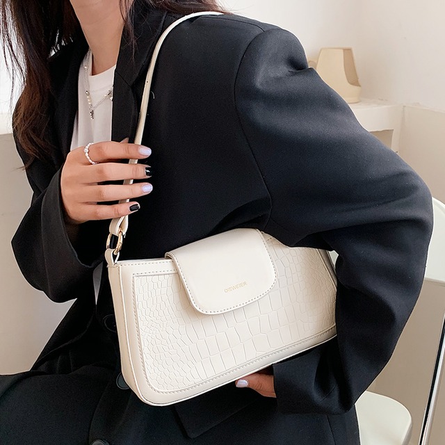 サマーレッド 夏物 メッセンジャーバッグ Tiancai_Wing_Bag16651560069